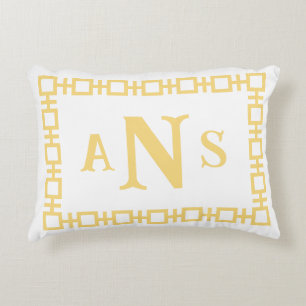 Smör Gult Square Grekiska Nyckel Monogram Prydnadskudde