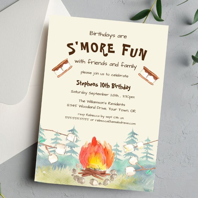 S'more Kul Camping Födelsedagsinbjudan Inbjudningar (Skapare uppladdad)