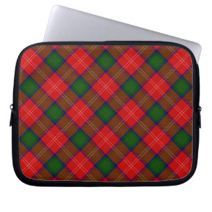 Smörfärgad grönt av Chisholm tartan Laptop Fodral