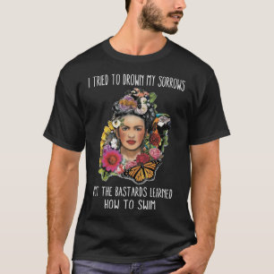 Smörflygblomma Frida Kahlo målarart för fläkt  T Shirt