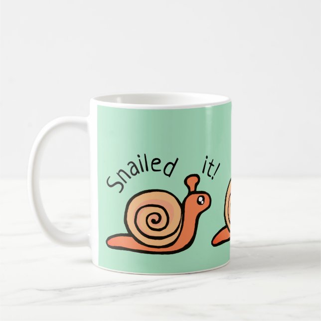 Smutsad (snigel) kaffemugg (Vänster)