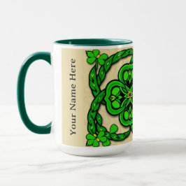 Smyggrön sömlös Shamrock-klöverfält Mugg