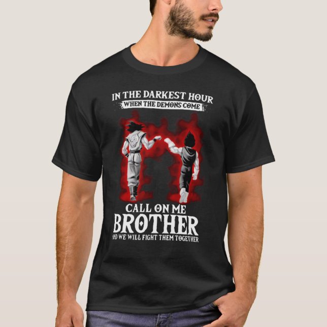 Sn Gku Vegeta i den mörkaste timmen när demonerna T Shirt (Framsida)