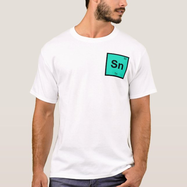 Sn - Tin Chemistry Periodic Bord Symbol Inslag Tee (Framsida)