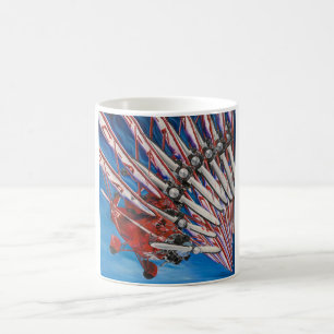 Snabb bankrörelse kaffemugg