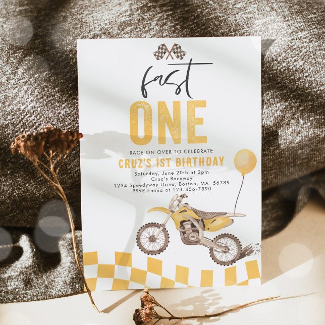 Snabb en Gult Dirt Bike Boy 1st Birthday Party Inbjudningar (Skapare uppladdad)