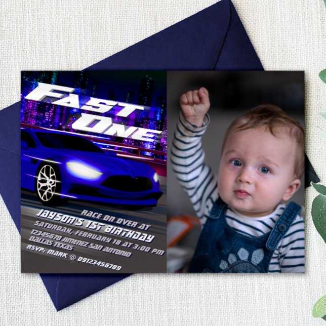 Snabb En Med Bild Inbjudan (Fast One - 1st Birthday Racing Boy Landscape Invitation with Photo)