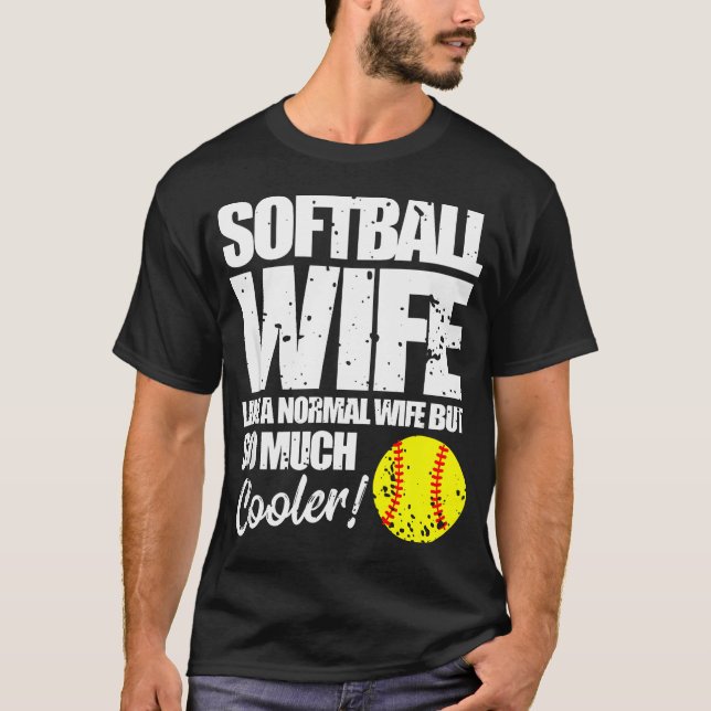 Snabbsoftbollstränares fru t shirt (Framsida)