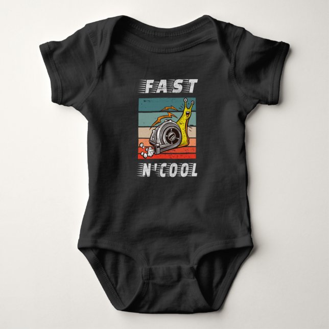 Snabbt och coola turbo snigel snabbt i coolan t shirt (Framsida)