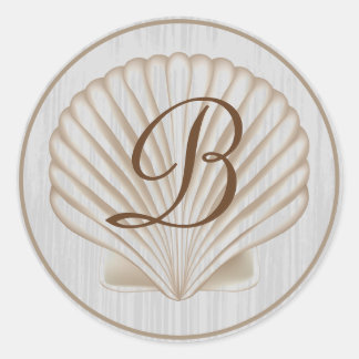 Snäcka B Monogram Runt Klistermärke