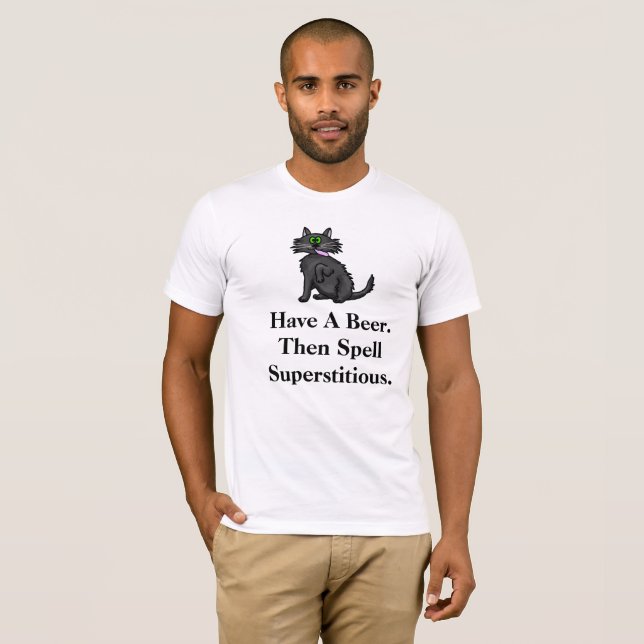 Snäckig svart katt T-shirt (Hel framsida)