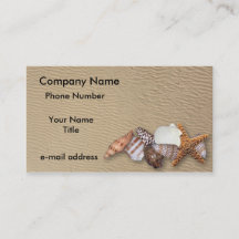 Snäckor och sandig strand