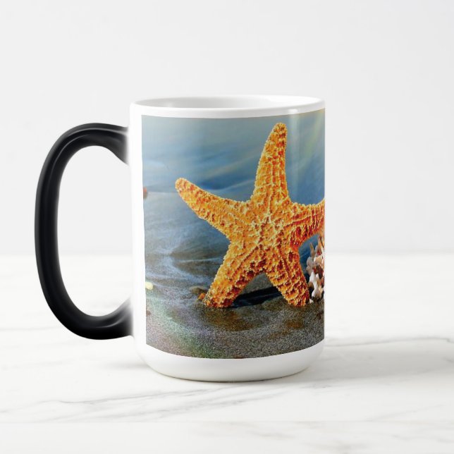 Snäckor och svält på strand magisk mugg (Vänster)