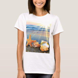 Snäckor och svält på strand t shirt