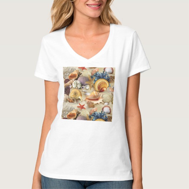 Snäckor på strand t shirt (Framsida)