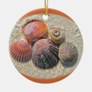 Snäckskal på strandjulprydnadarna julgransprydnad keramik