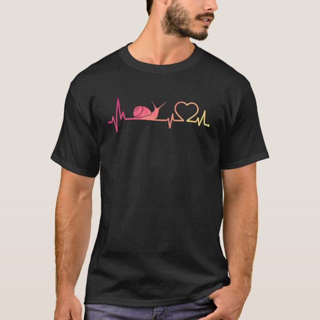 snail heartbeat snails t shirt (Framsida)