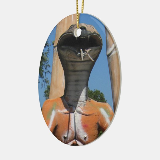 Snake AKA Cobra Head ... Buddhist helvetet Julgransprydnad Keramik (Vänster)