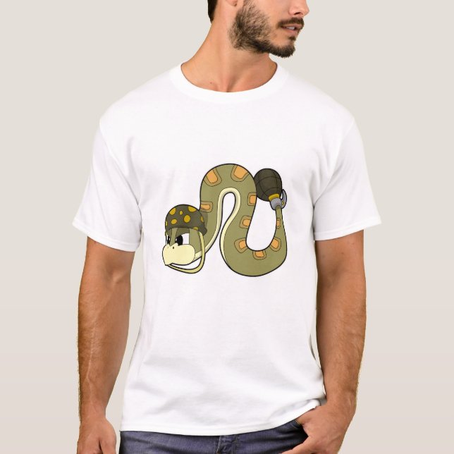 Snake as som soldat med Weapon T Shirt (Framsida)