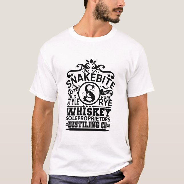 Snake bita, whiskey soleproprieters t shirt (Framsida)