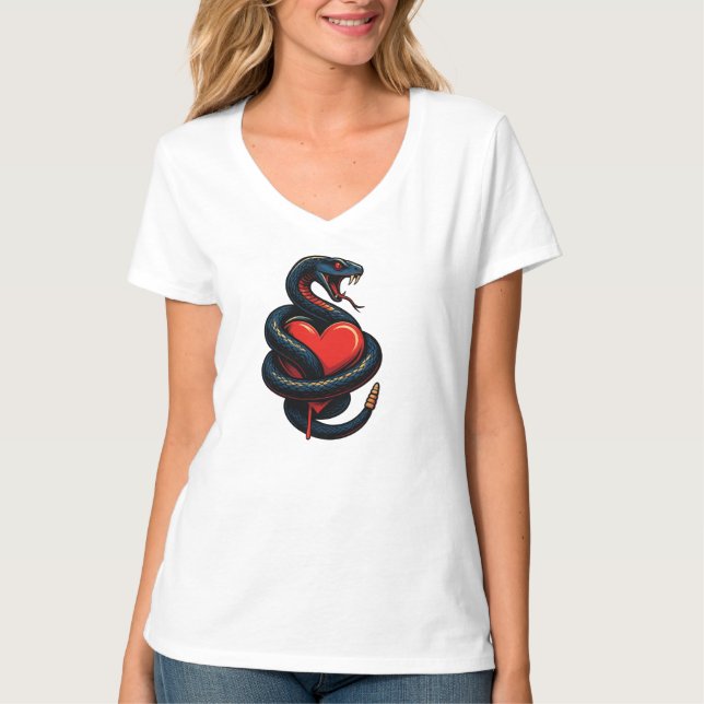Snake Wrapped Around Bleeding Heart  T Shirt (Framsida)