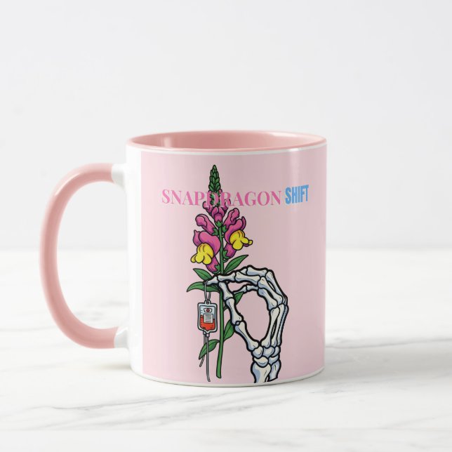 Snapdraon Shift Skeleton Nurse Mugg-Mörk Humor IV Mugg (Vänster)