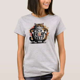 Snarky Humor Unisex T-Shirt ÄR IT FREDAG YET?