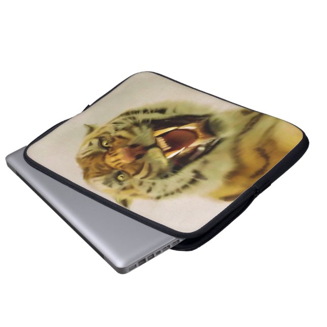 Snarling Bengal Tiger Big Cat Wildlife Art Laptop Sleeve (Framre botten)