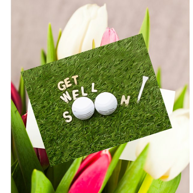 Snart återställd till golfspelare med golfboll och vykort (Skapare uppladdad)