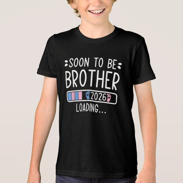 Snart Blir Bror 2026 Graviditet Laddar T Shirt (Framsida)