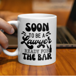 Snart blir det ett Redo för advokater i Pub. Kaffemugg