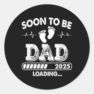 Snart ska lasten Pappa 2025 befordras till Pappa F Runt Klistermärke