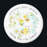 Snart till Bee-familjen med 3 Bee Baby Shower Magnet<br><div class="desc">Kute snart för att bli en familj av tre bisamhällen med en samordnande honungskomb tillbaka för en speciell beröring i extra. Perfekt för en tjej,  pojkar eller könsneutral dusch. Besök vår butik för att se hela vår familj med tre barnduschsamlingar.</div>