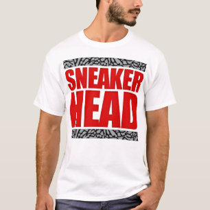 Sneakerhead avfyrar rött cementerar tee