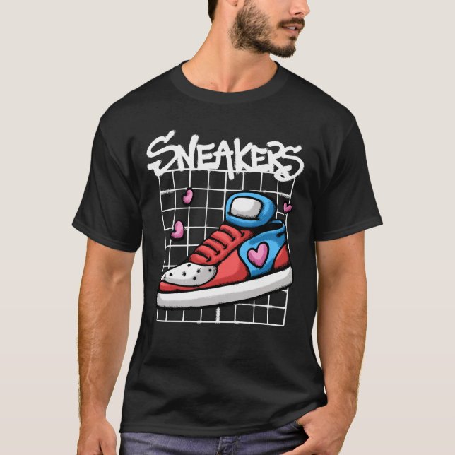 Sneakers Design With Hearts streetwear T Shirt (Framsida)