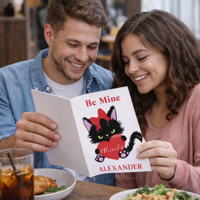 Sneaky Kitten White och Red Valentine Heart Helgkort (Skapare uppladdad)