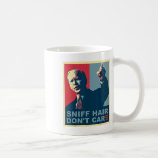 Sniff Hair Don#39;t Care Anti Joe Biden Meme Vode Kaffemugg
