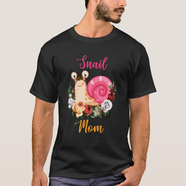 Snigel Mamma Blommigt Snigel Bow Tie Älskare Mors  T Shirt (Framsida)