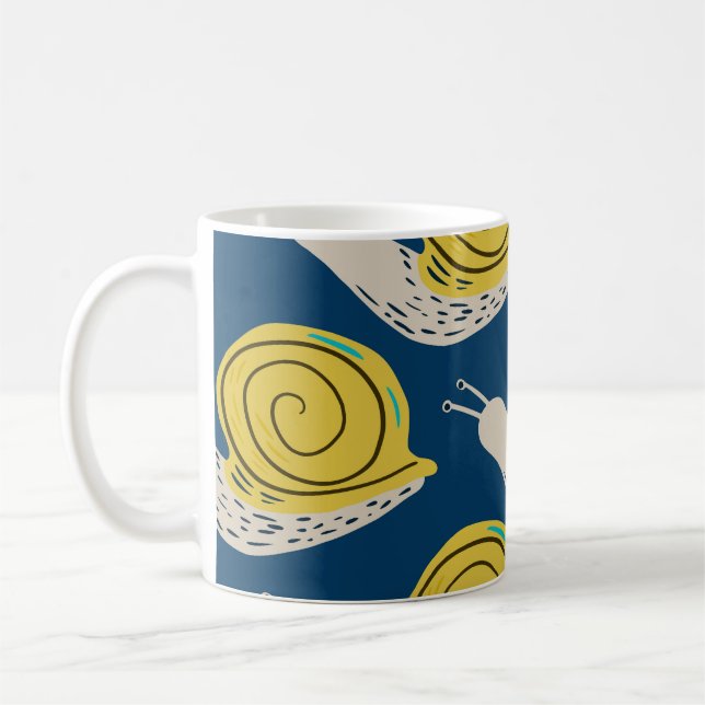 Snigel silhuetter: gult, rosa mönster. kaffemugg (Vänster)
