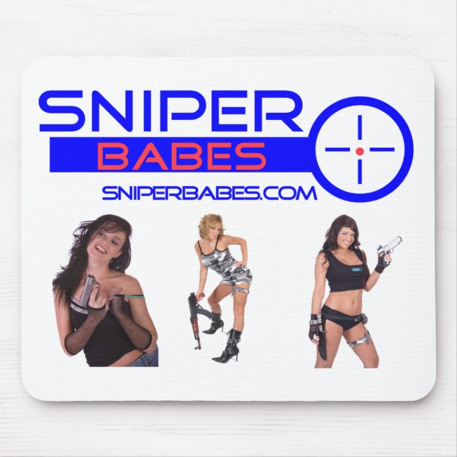 SniperBabes.com flickor med vapenmusen vadderar Musmatta (Framsidan)
