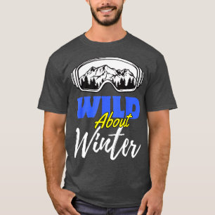 Snö-berget av Ski Goggles om vintersportar T Shirt