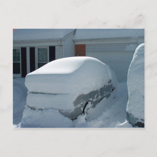 "Snö bil" ovanpå bilen. Snöstorm 2010 Vykort