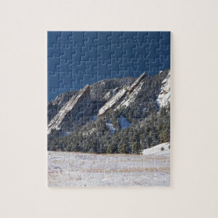 Snö dammad av Flatirons stenblockColorado panoram Pussel
