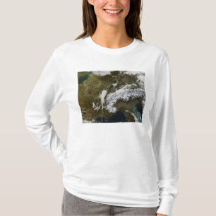 Snö, dimma och låga moln i westerna Europa T-shirt