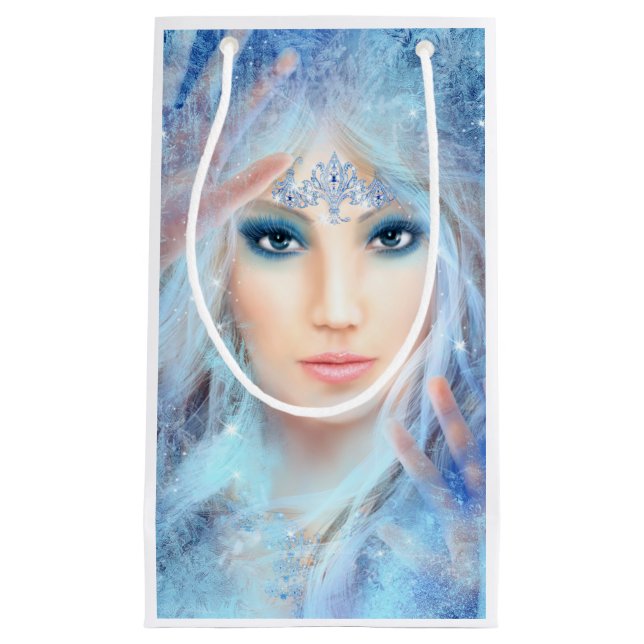 Snö drottning. Vintervacker kvinna. Porträtt. (Framsidan)