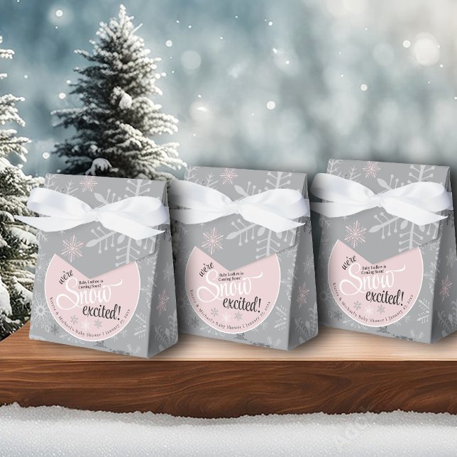 Snö Exced Flicka Rosa Grått Snowflake Shower Presentaskar (We're Snow Excited Baby name is coming soon! Baby girl winter shower pink & gray snowflake favor box)