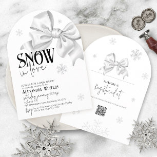 Snö Förälskad Vit Baby Shower Vinterbåge QR Inbjudningar