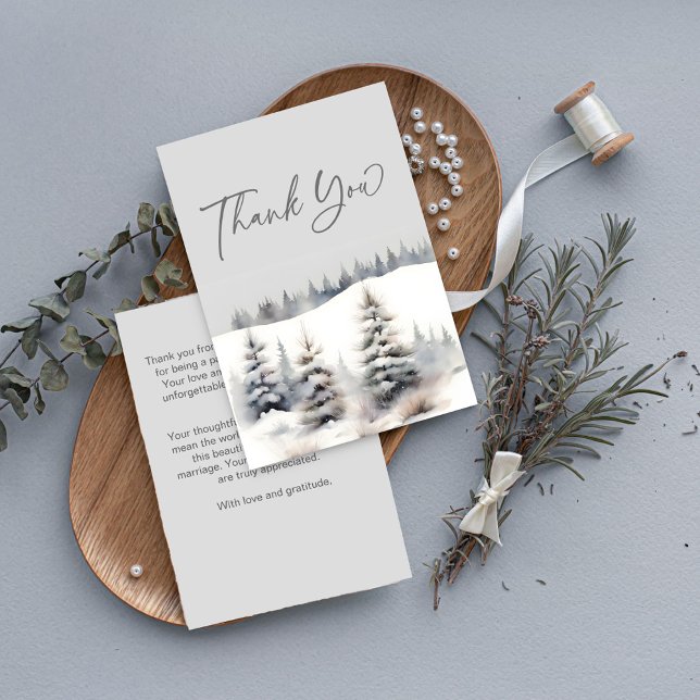 Snö i kärlek vinter tallskog bröllopsdusch tack kort (Snow in love winter pine forest bridal shower thank you card dusty sage green pastel grey watercolor)