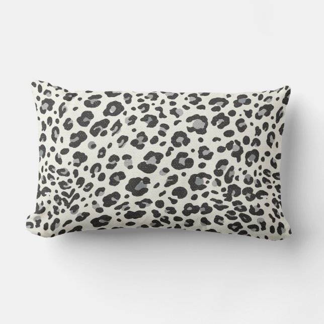 Snö Leopard Pillow Lumbarkudde (Framsida)