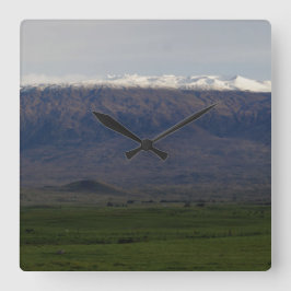 Snö om Mauna Kea Fyrkantig Klocka